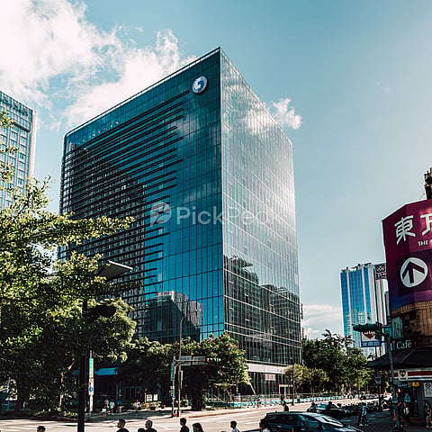 中華電信南港大樓