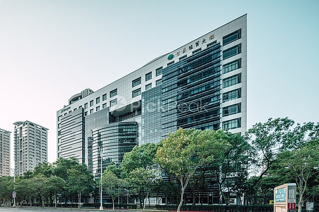 國泰信義經貿大樓