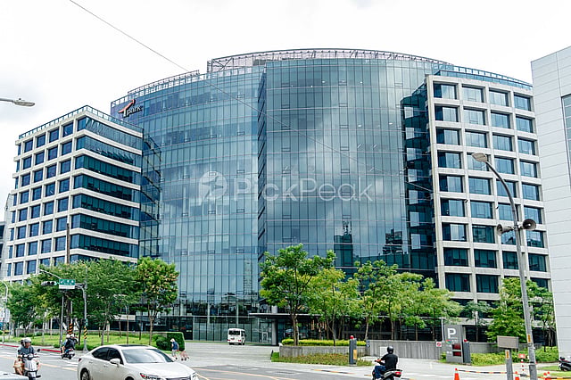 Building Image