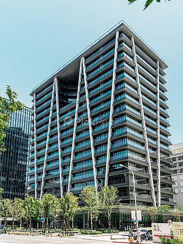 忠泰世界廣場