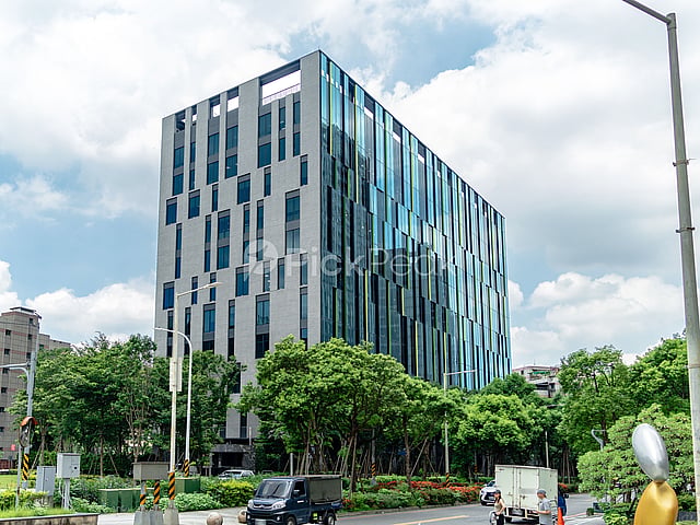 Building Image