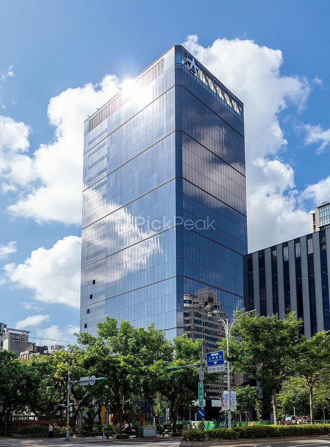 元大人壽銀星大樓